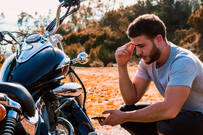 Motosiklet Marştan Tık Sesi Geliyor Çalışmıyor