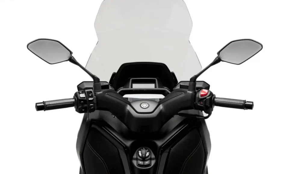 yamaha-xmax-ekrana-elektrik-gelmiyor-0535-666-55-88